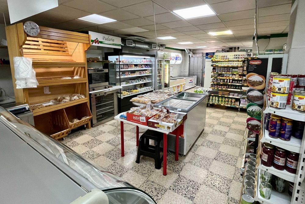 Supermercado Maxigrula - Trespasse 150.000€ (Chave na mão) - Renda mensal 1.000€