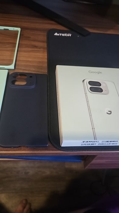 Продам защитные чехлы Google Pixel 9 Pro Fold двойные оригинал