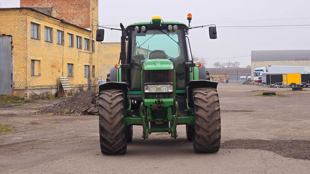 Трактор john deere 6930