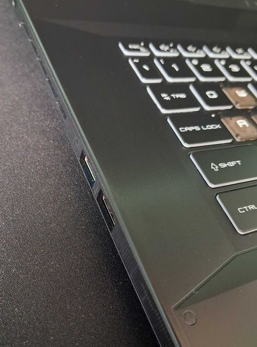 Laptop Gamingowy / MSI Katana 17 / i5 / 16GB / 512GB SSD / RTX 3050 4GB / 144Hz / stan BDB