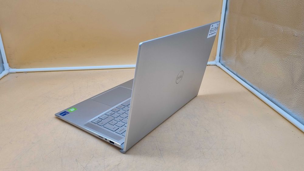 Laptop Dell Inspiron 14 7400 QHD+ 14" Intel i7 16 GB/512 GB nvidia