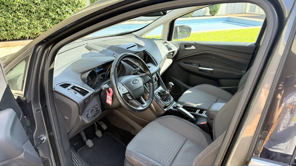 FORD C-MAX 1.5 Tdci Titanium