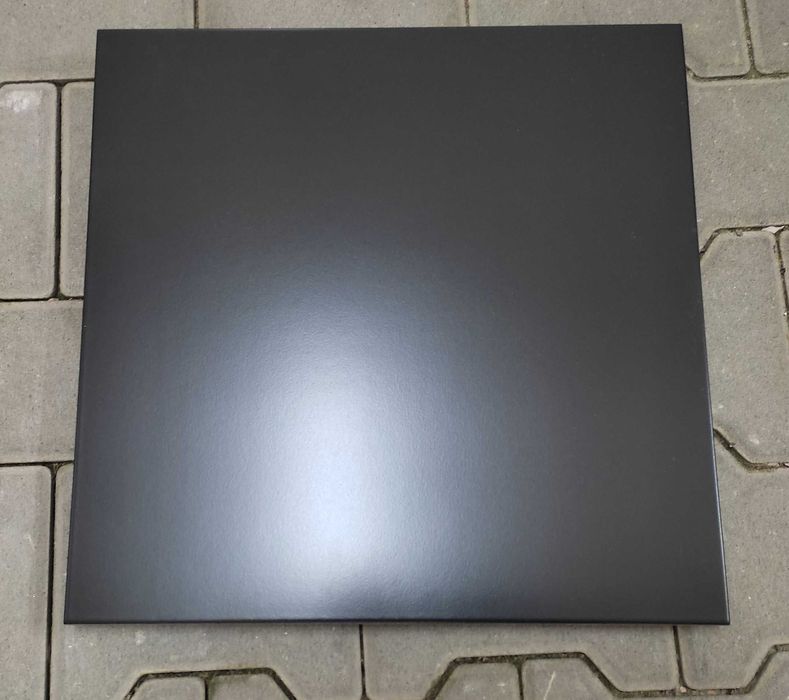 Płytki podłogowe 40x40 cm  mono czarne. Gat.1