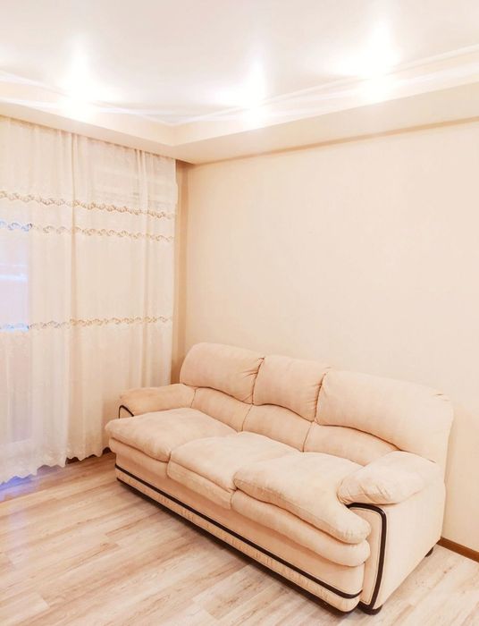 Почасово Посуточно 2кім Подобово 16 лікарня ГоспітальМечніковаЦентр