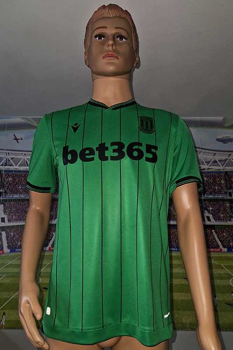 Stoke City F.C. (Stoke City Football Club) EFL Championship /Macron MPerformanceSystem/ 2021-22 rozmiar: L