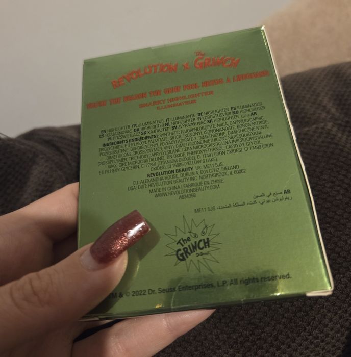 Revolution × Grinch rozświetlacz, nowy w pudełku