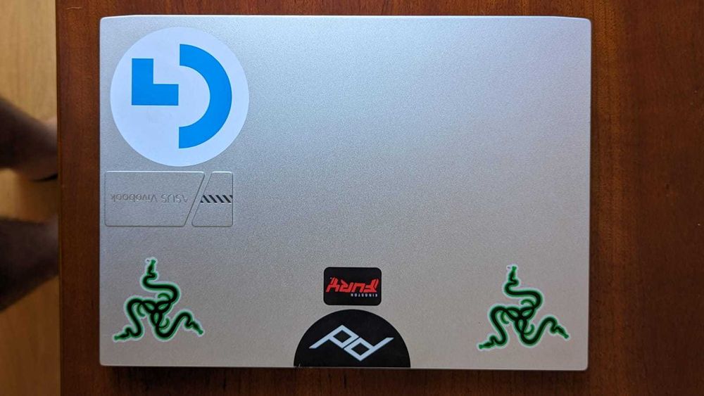 Portátil ASUS Vivobook PRO