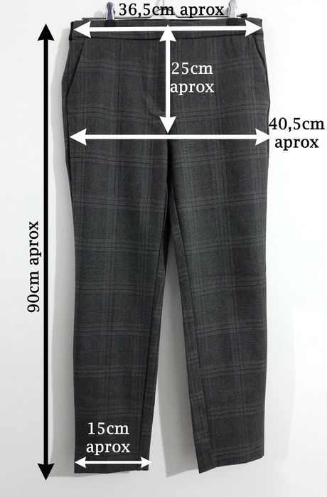 Calças chino aos quadrados cinzento escuro Zara T: M Novas