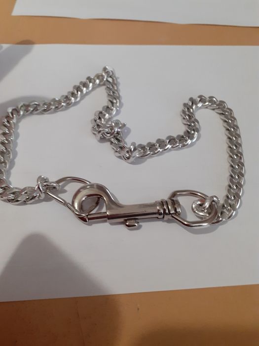 Тренд сезону - акцентні дармовиси