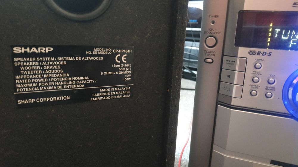 Mini wieża Sharp XL HP 434