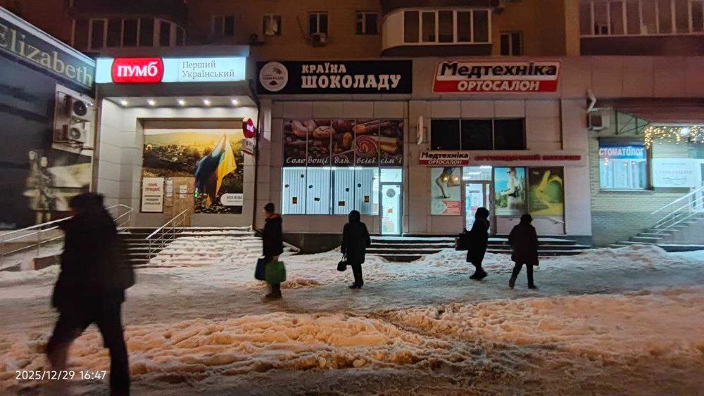 Аренда помещения в Харькове м. "Холодная гора" в супер-месте.
