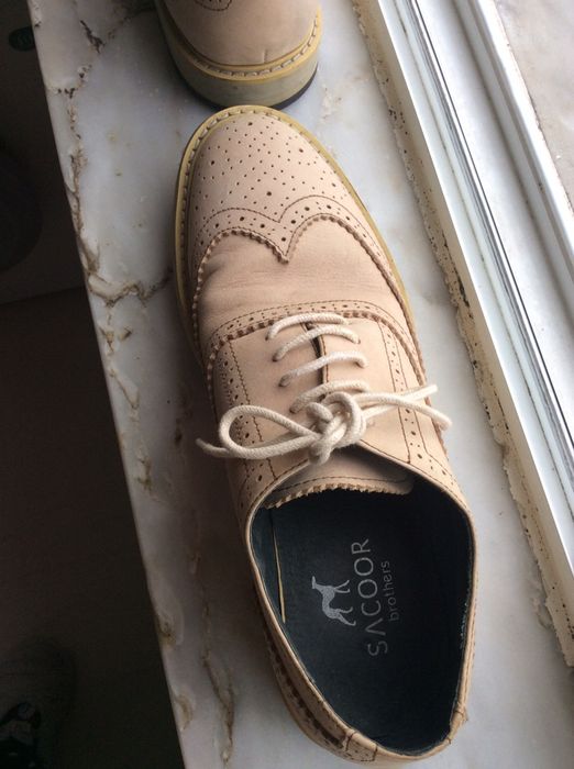 Vendo sapatos homem sacoor em pele