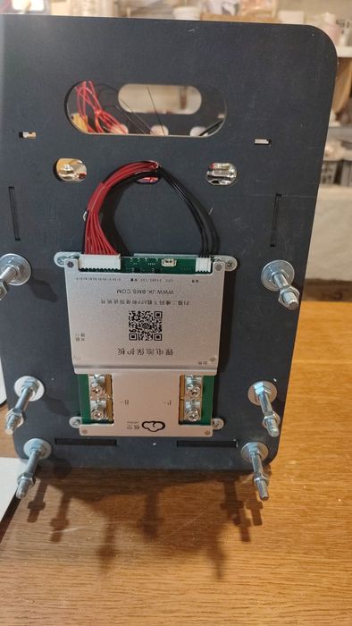 Аккумулятор lifepo4 , 24 В .