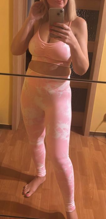 Zestaw set siłownia fitness legginsy i top