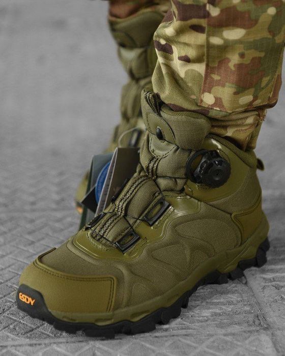Тактичні черевики на автошнурівці