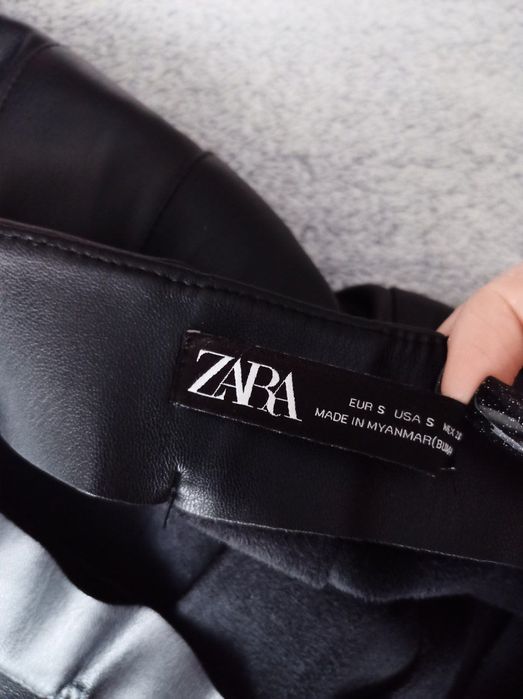 спідниця шкіряна  ZARA