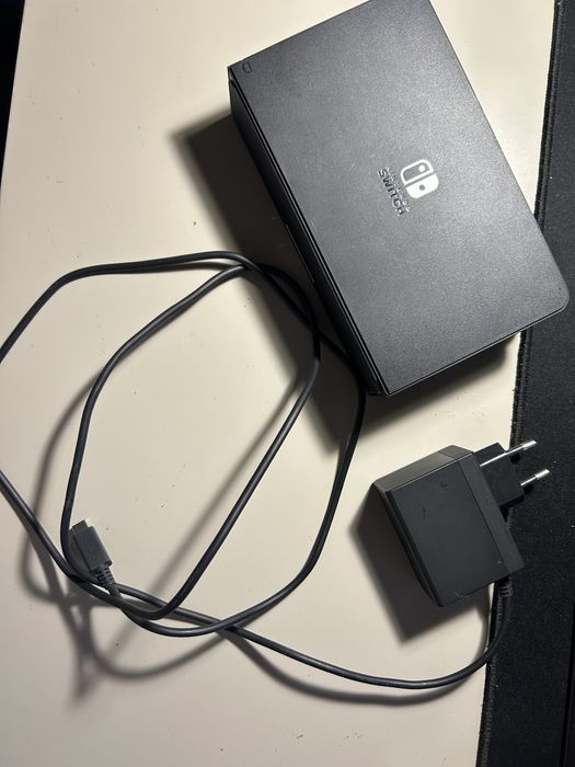 Nintendo Switch OLED super stan Duży zestaw Zelda Amimals crossing