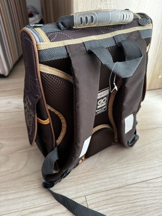 Продаю шкільник рюкзак