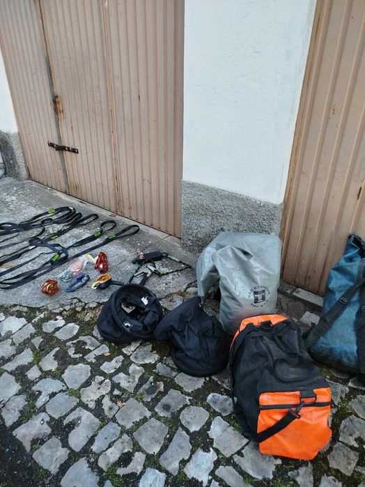 Kit resgate e salvamento ,2 cordas, 4 arnês