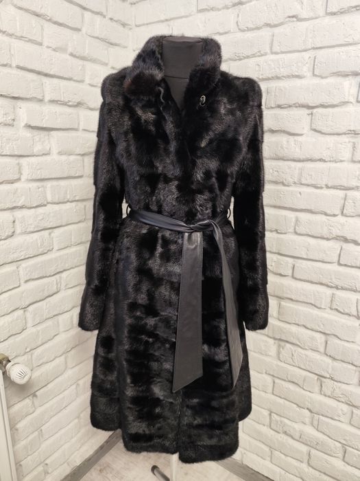 Натуральна норкова довга шуба під пояс чорний діамант