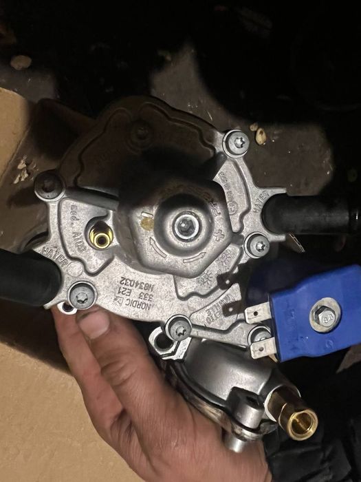 Газовий редуктор АТ-9