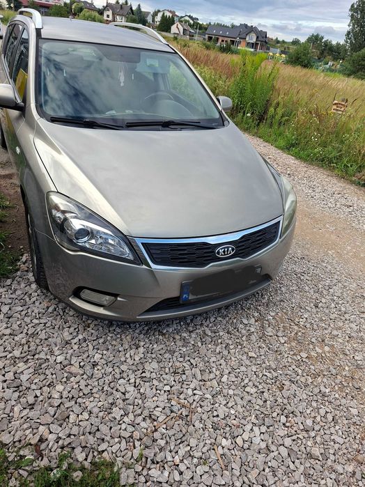 Samochód Kia Ceed 1,6 diesel