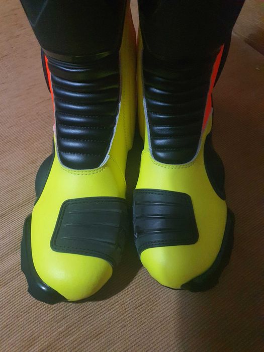 Botas motard novas lindas e desportivas tamanho 45
