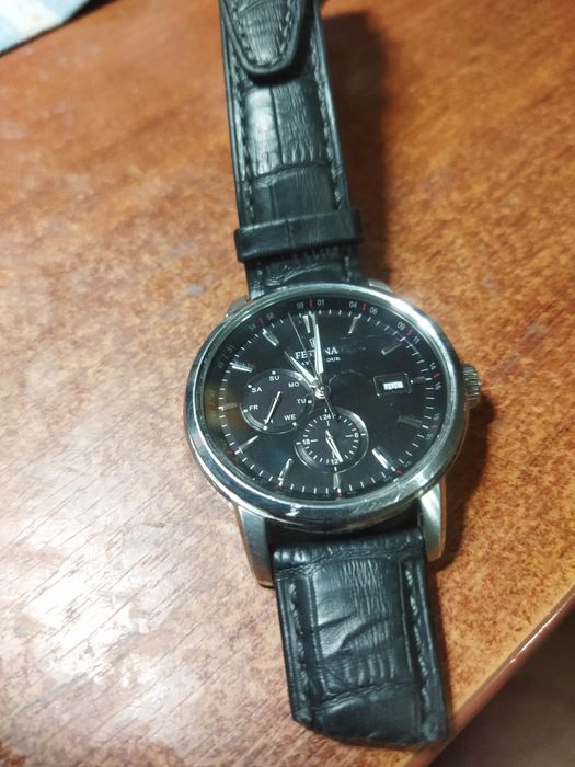 Годинник к festina f20660