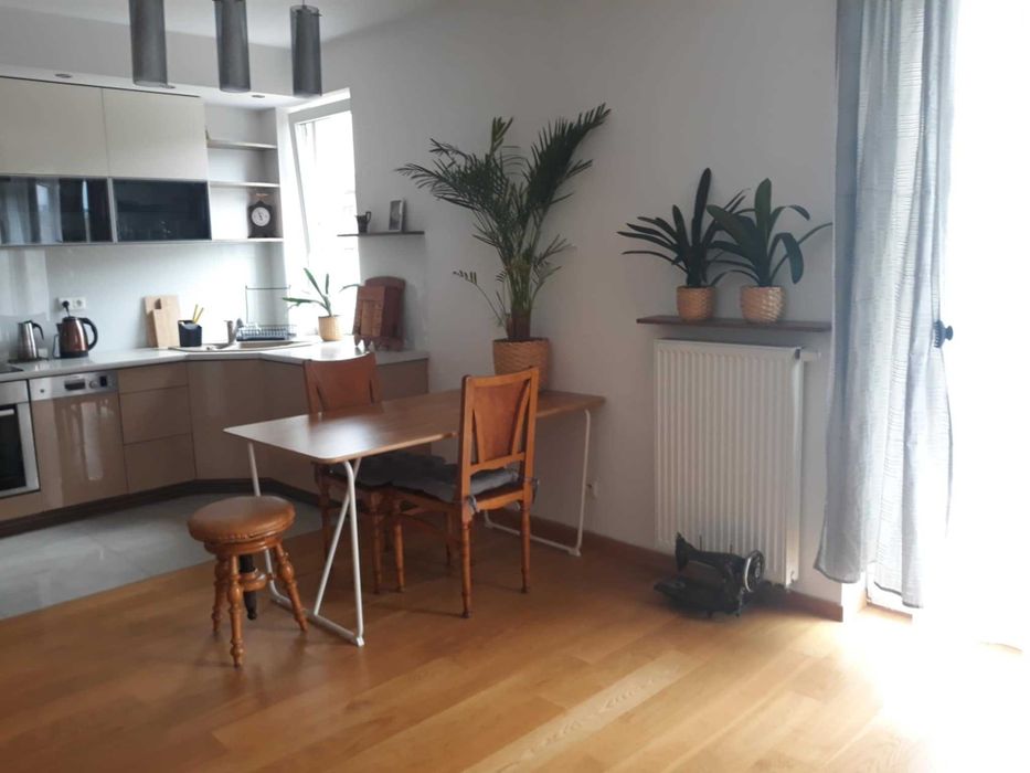 Wynajmę jasne, przestronne 2-pokojowe, z dobrą energią, balkon, garaż podziemny, Rusałki, Grodzisk / Milanówek, lokalizacja blisko Milanówka