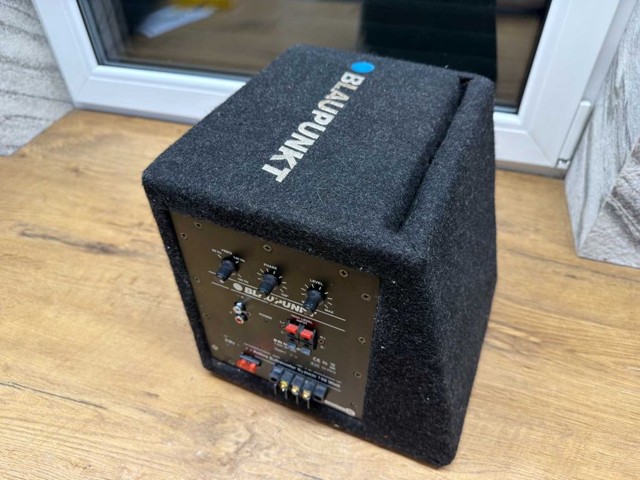 skrzynia basowa,subwoofer aktywny Blaupunkt EMB 800A