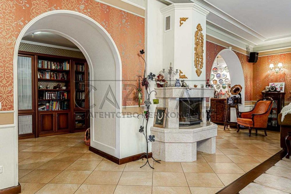 Продажа дома, 500м2, с. Великая Солтановка, Васильковский р-н