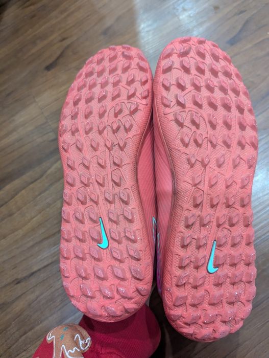 Сороконожки Nike Mercury 38.5