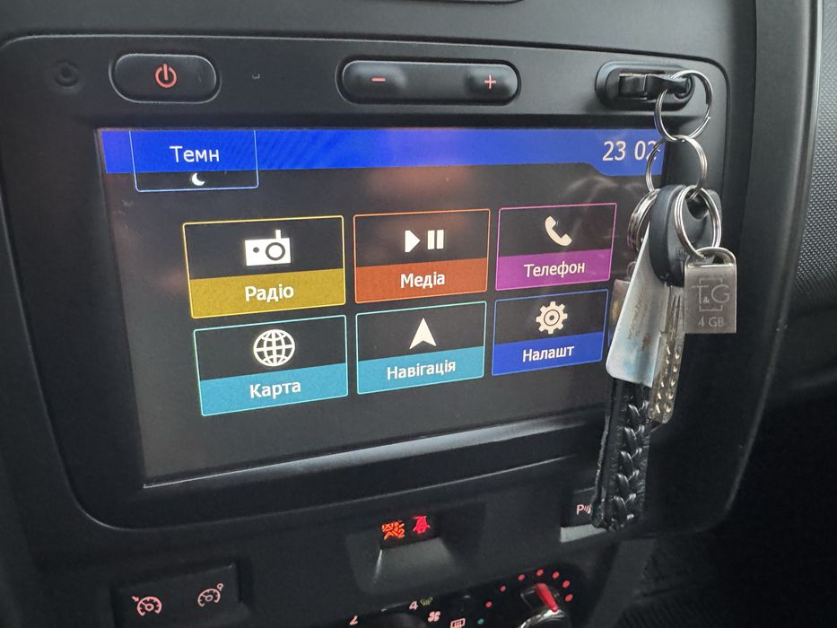 Продам Дастер 16рік  1,6 газ-бенз