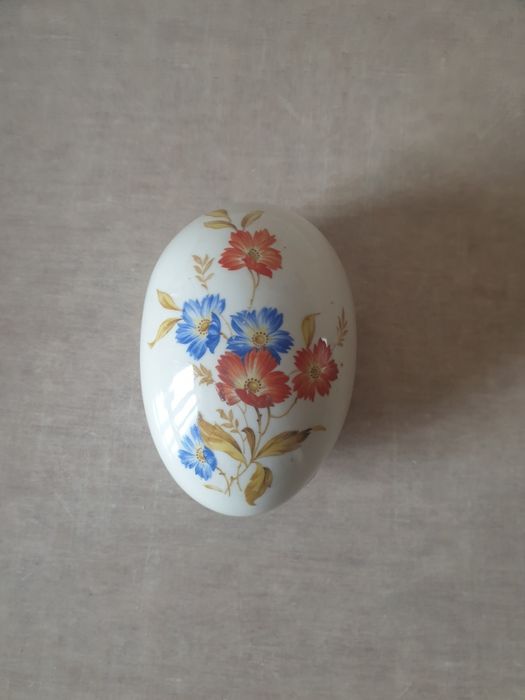 Szkatułka porcelanowa Vintage