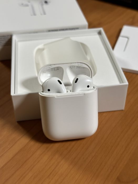 Airpods 2 a2032 оригінал