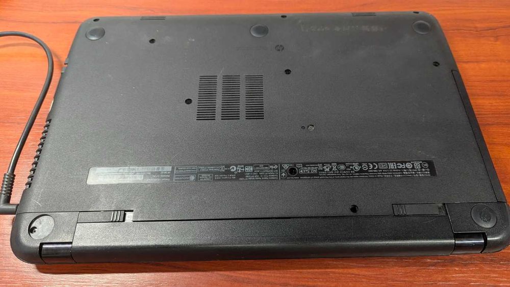 Ноутбук HP 250 G3