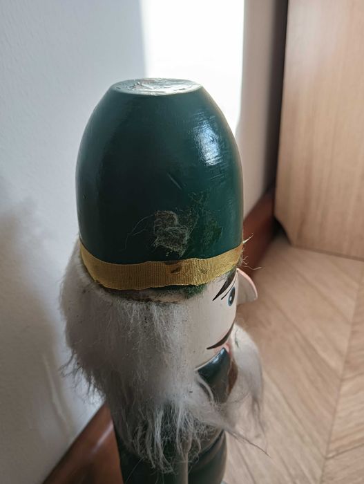Dziadek drewniany do orzechów figurka żołnierz