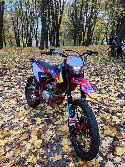 Продам мотоцикл  Kovi start 250