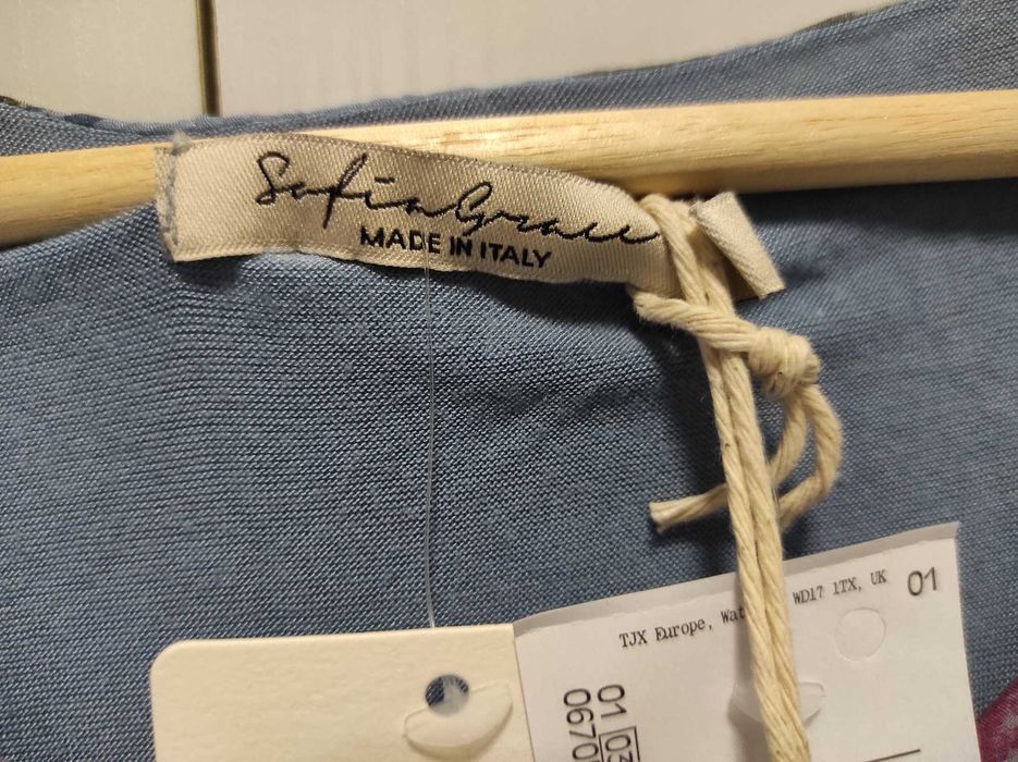 Bluzka damska, jedwab, Nowa, rozmiar 40/42, produkt Italy