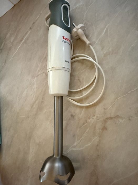 Продам блендер Tefal Optichef (модель HB643138).