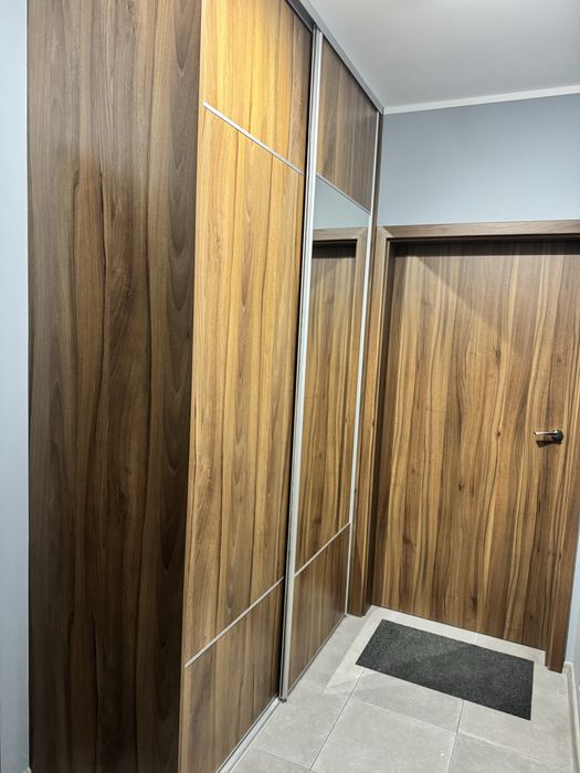 Szafa przesuwana  uzywana