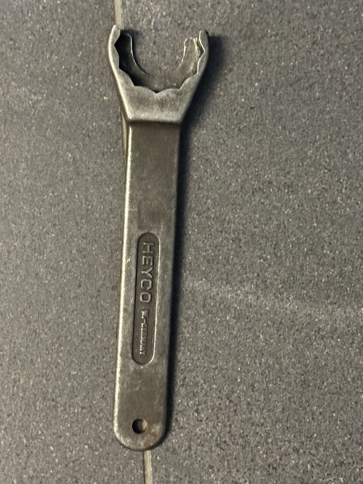 Mercedes Bez stary klucz do regulacji zaworow