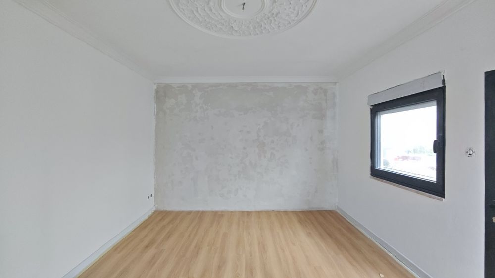 Apartamento T2+1 com logradouro em Barroselas