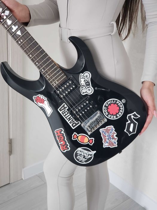 Електрогітара Cort x3 в + Підсилювач Fender Frontman 15G