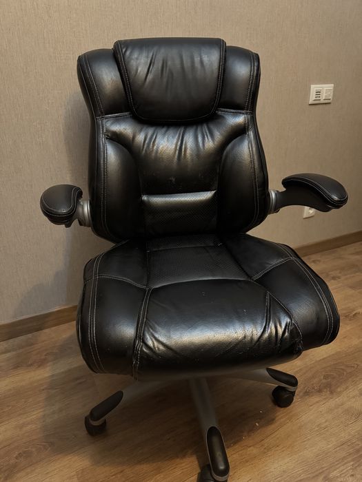 Secretarias de direccao+gaveta+ 3 armarios + mesa de centro +