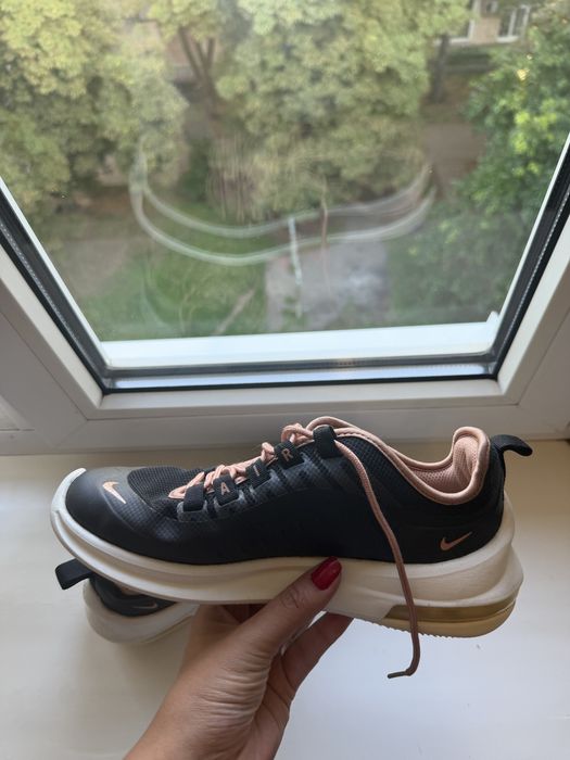 Жіночі кросівки nike air