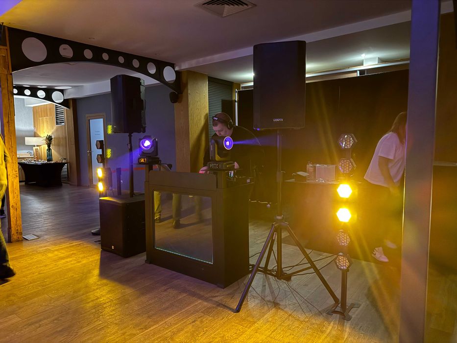 StartParty.pl Twoja impreza zaczyna się tutaj - DJ Wodzirej Fotobudka