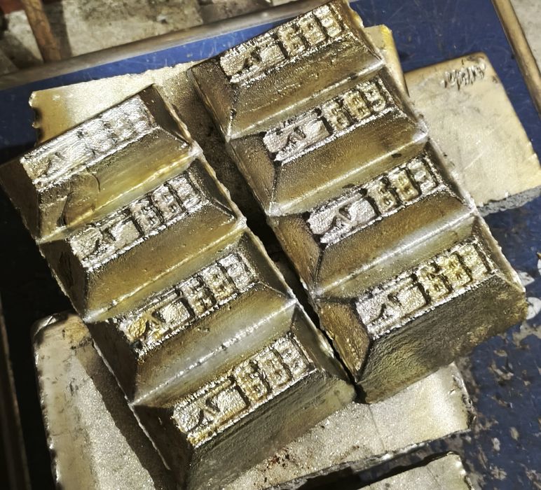 Продам Баббит Б16,Б83.