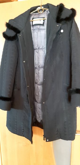 Пальто зимние  тёплое