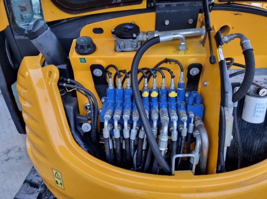 Продам Екскаватор JCB 8045